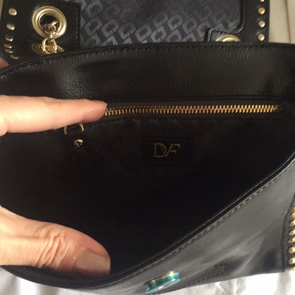 NEW DVF 440 Mini Chain Black Leather handbag - Picture 4 of 6